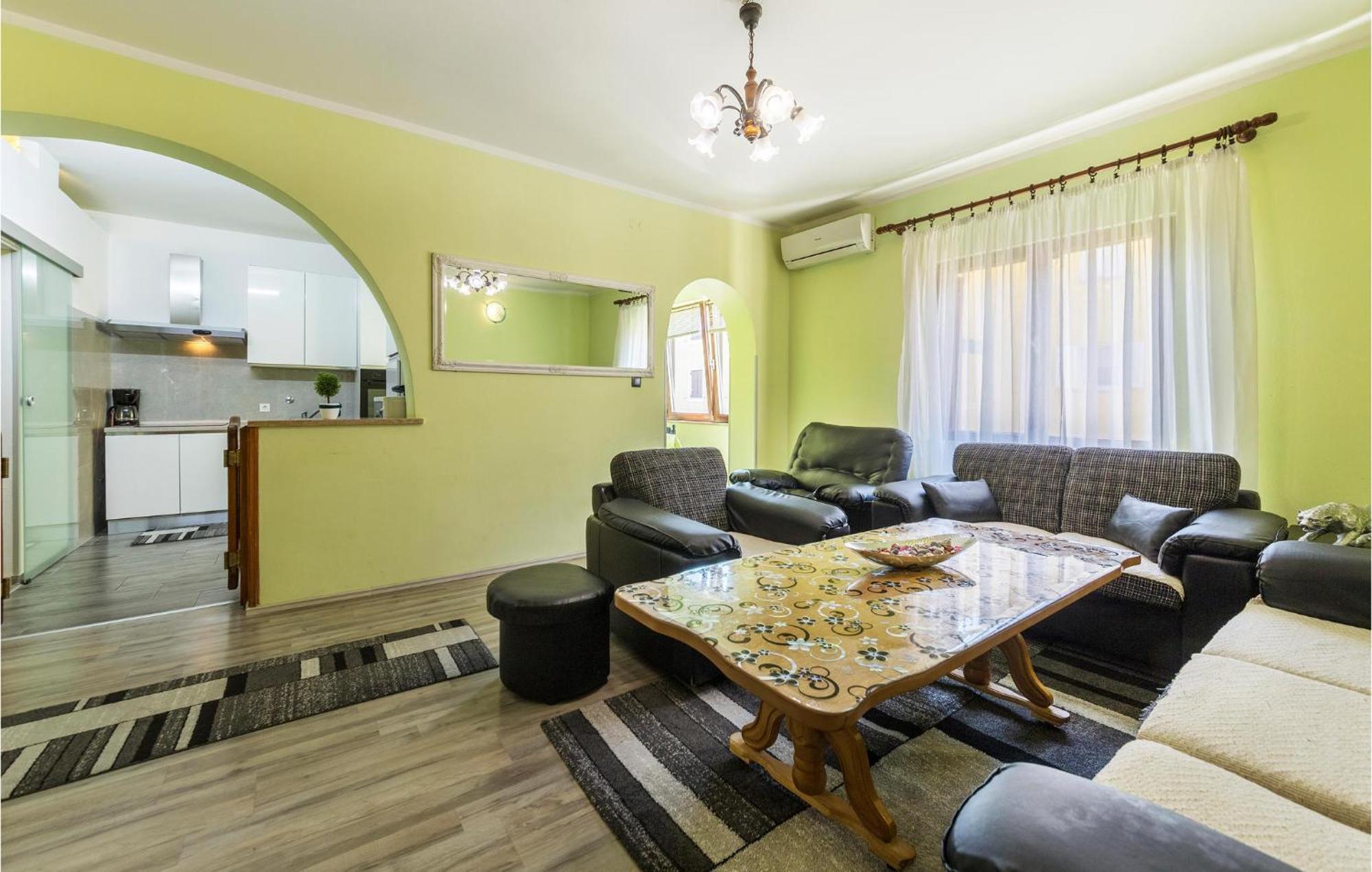 Stunning Apartment In Pula With Wifi Zewnętrze zdjęcie